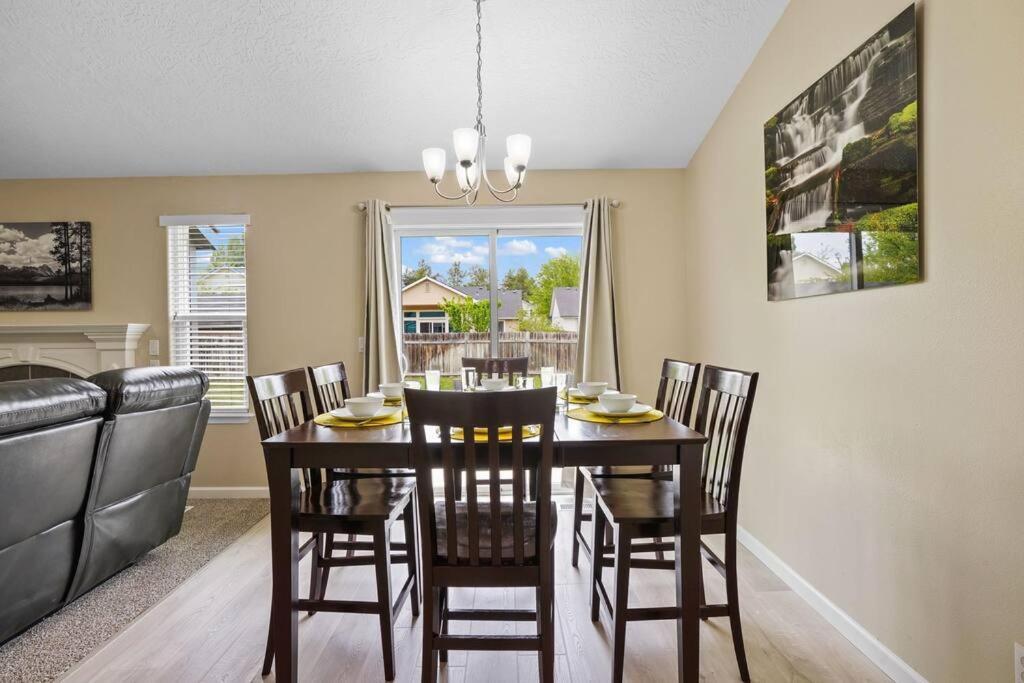 Remodeled, Charming Retreat On The City'S Doorstep Boise Exterior foto